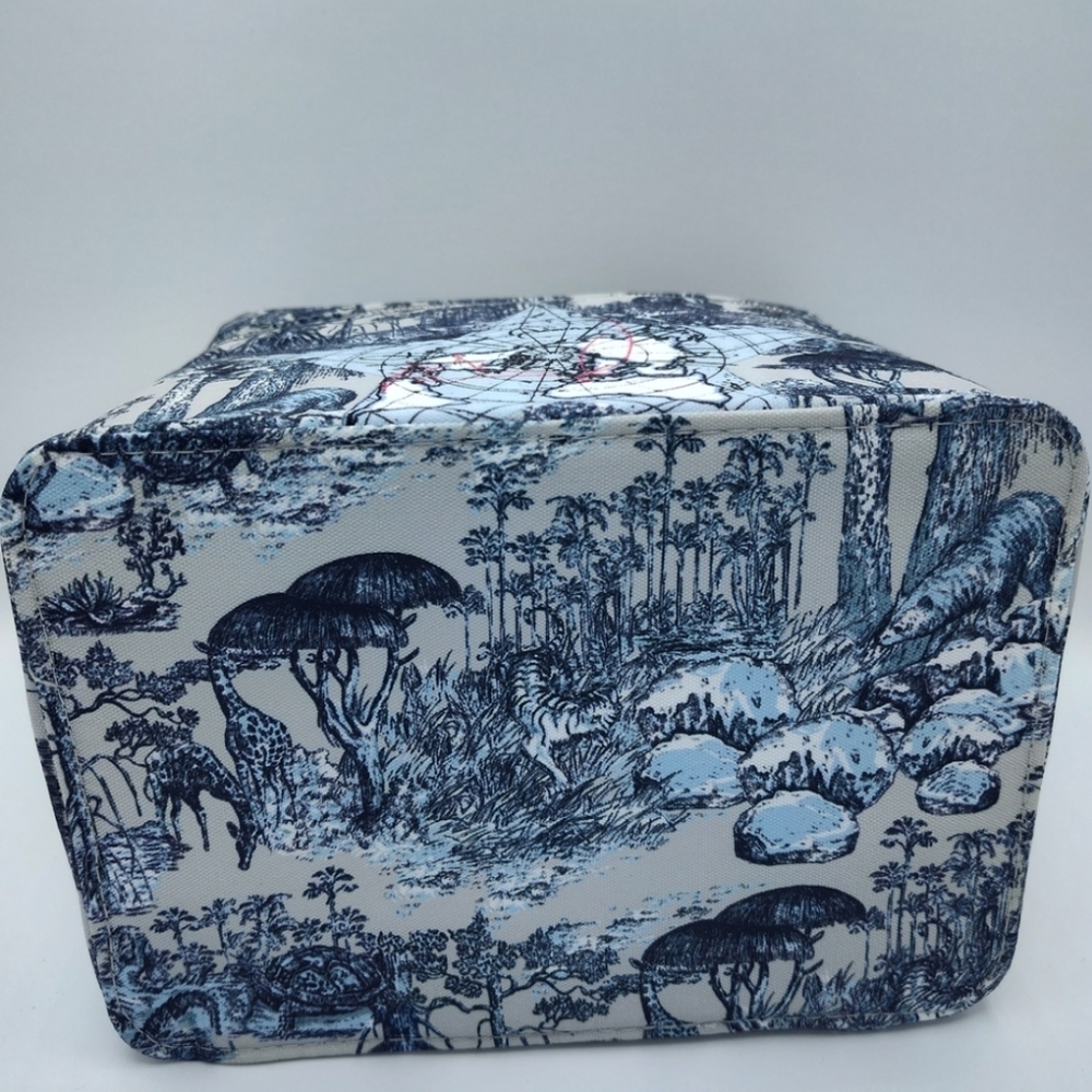 NEW DIOR "Around the World" Vanity/ Train Case/ Travel Organizer - Picture 11 of 16